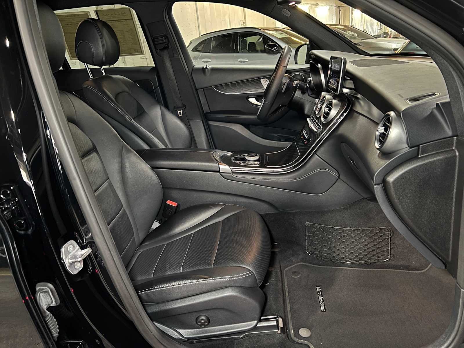 2018 Mercedes-Benz GLC 300 GLC 300