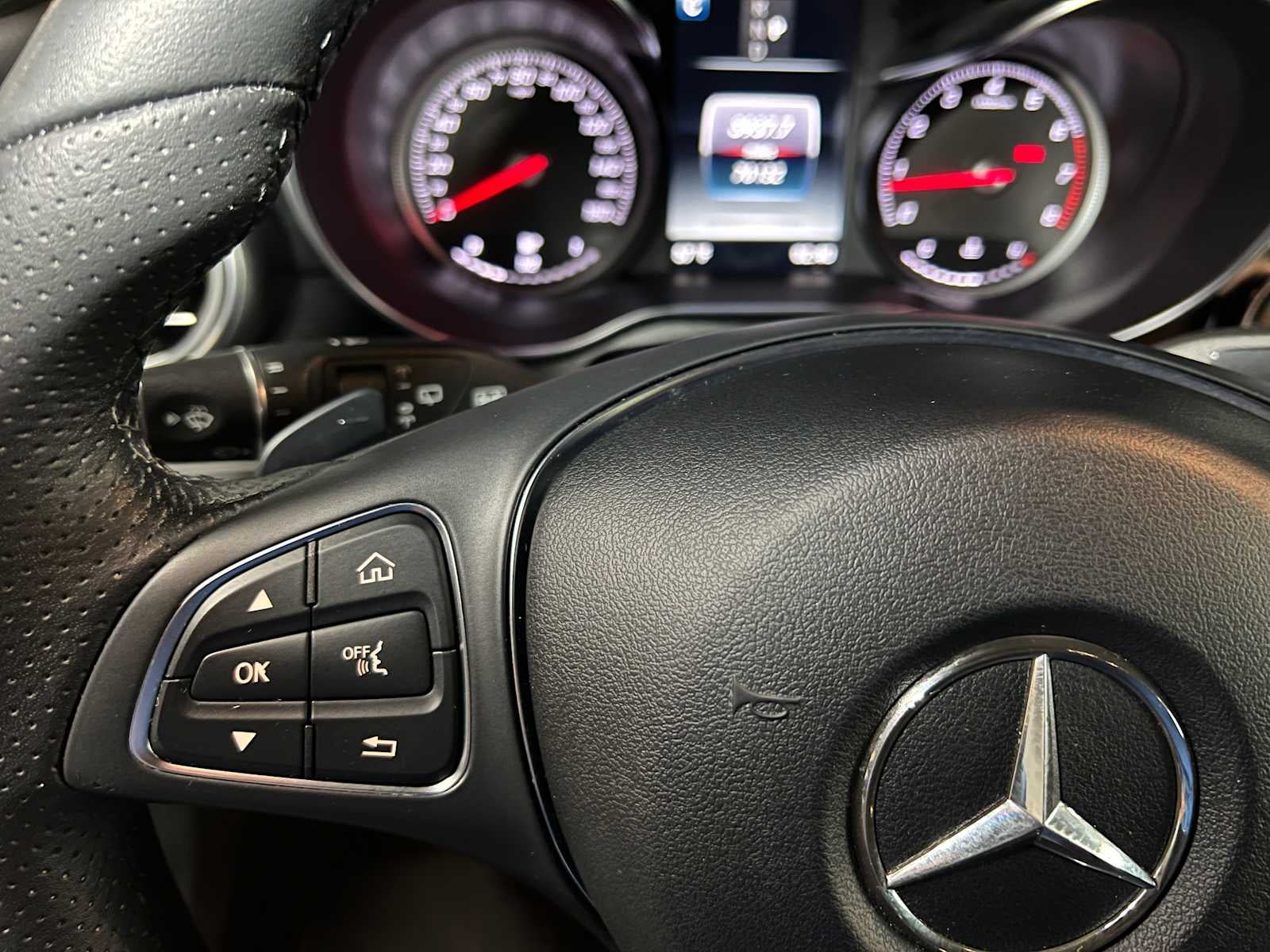 2018 Mercedes-Benz GLC 300 GLC 300