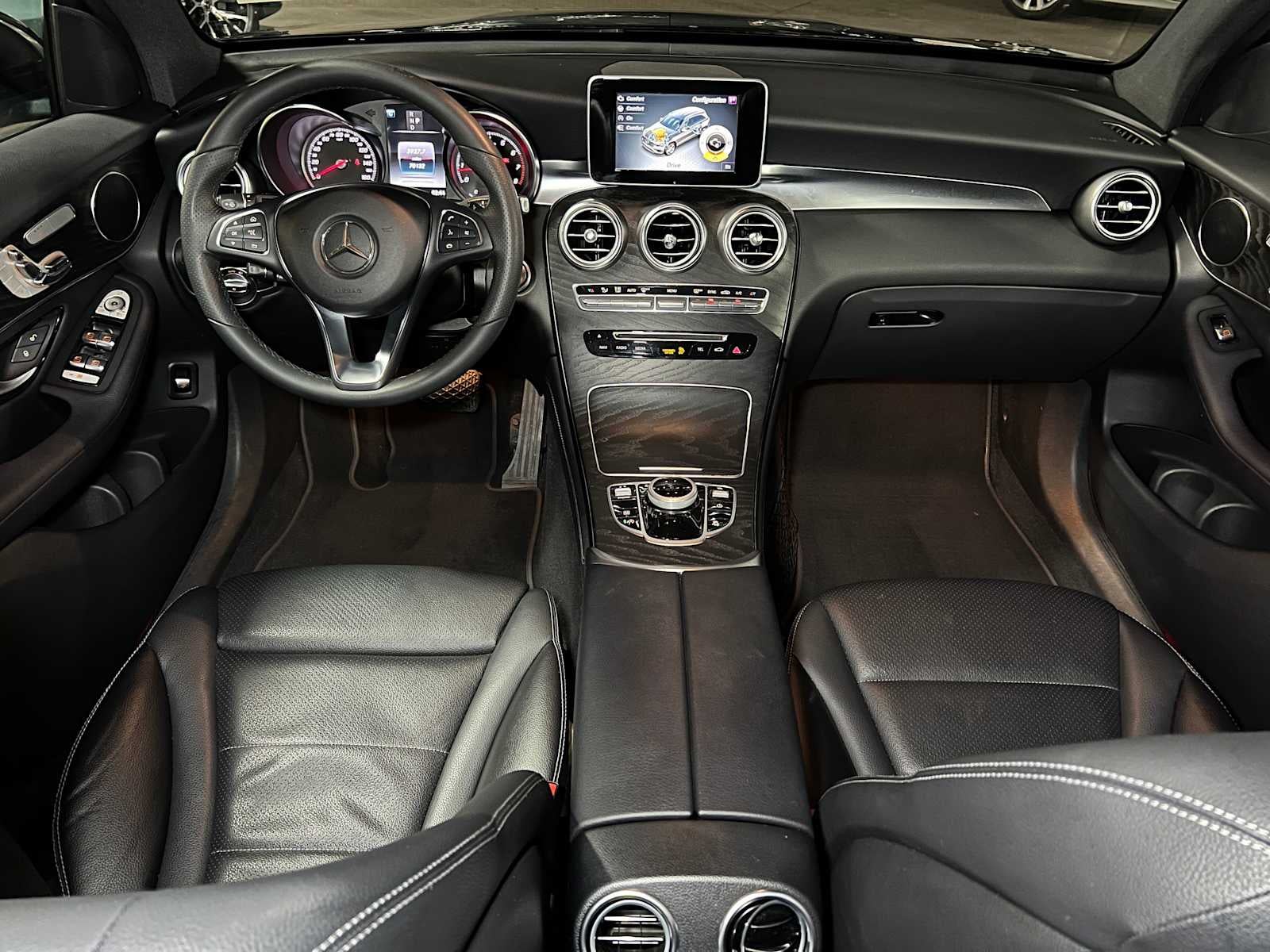 2018 Mercedes-Benz GLC 300 GLC 300