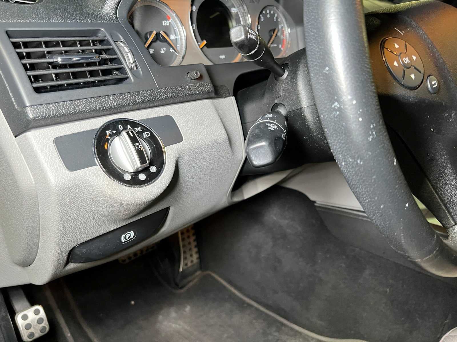 2008 Mercedes-Benz C300 4dr Sdn 4MATIC®