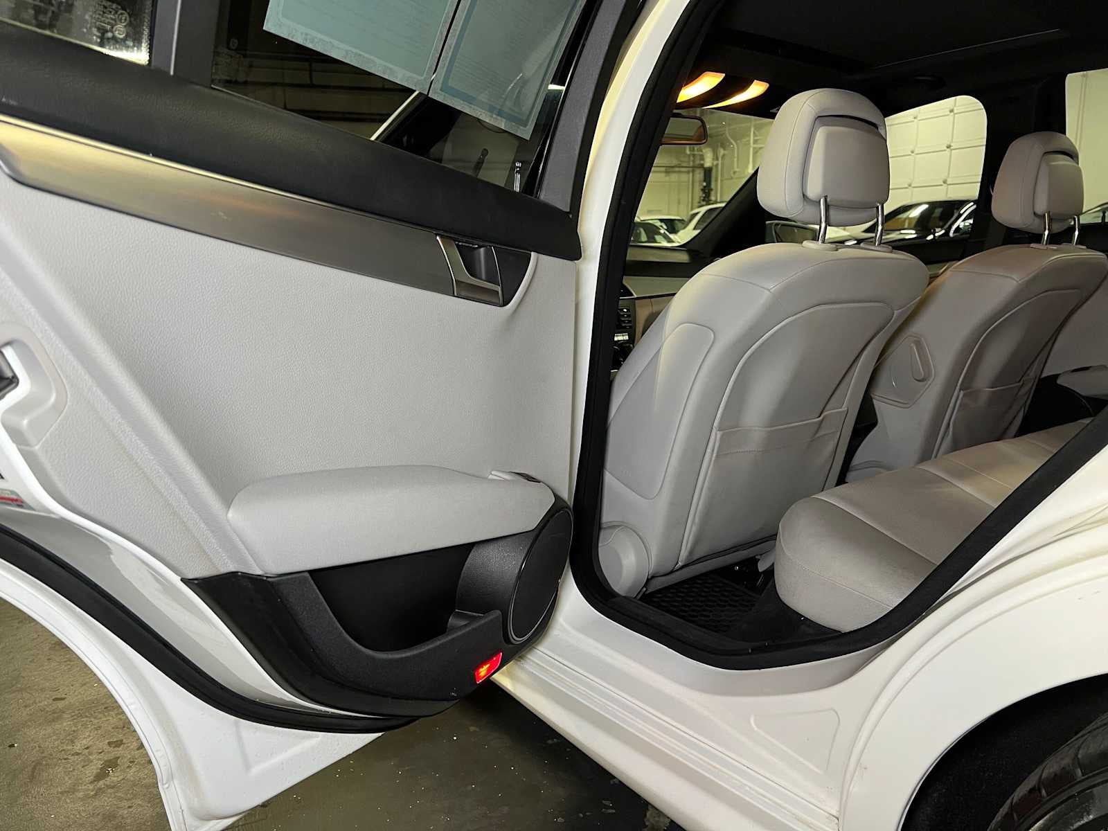 2014 Mercedes-Benz C 300 4dr Sdn 4MATIC®