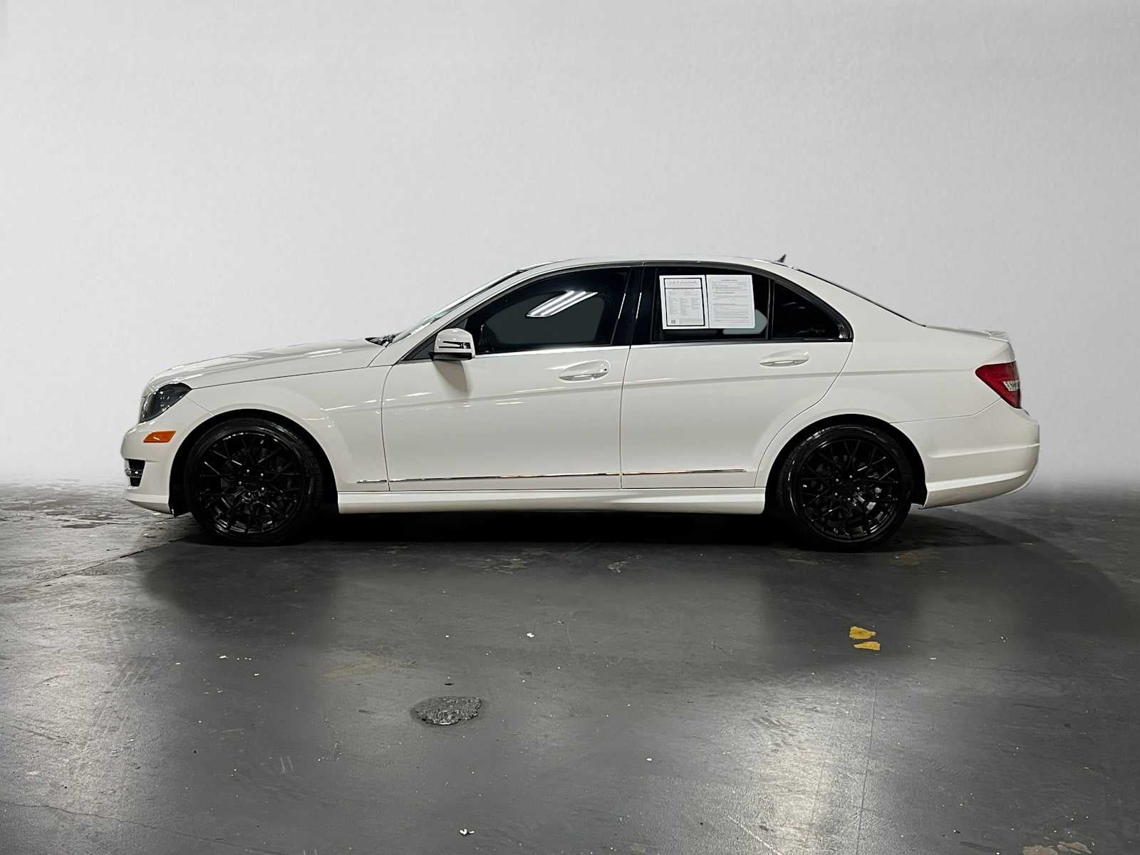 2014 Mercedes-Benz C 300 4dr Sdn 4MATIC®