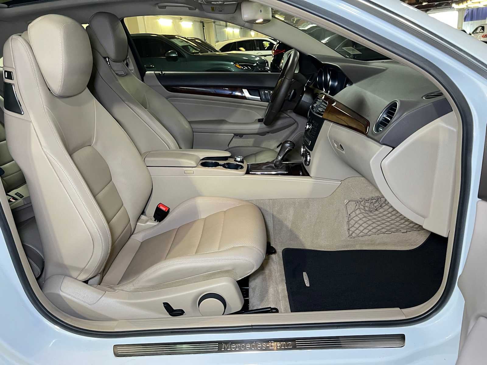 2014 Mercedes-Benz C 250 2dr Cpe RWD