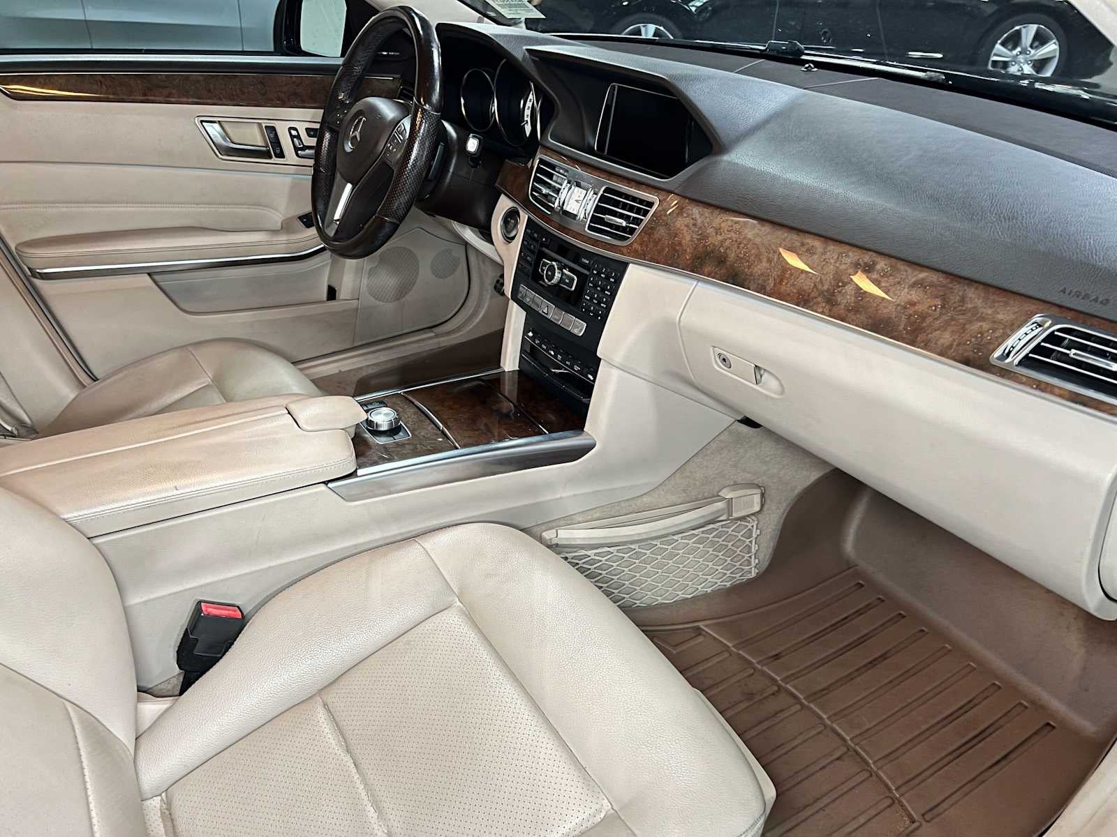 2014 Mercedes-Benz E 350 4dr Sdn 4MATIC®