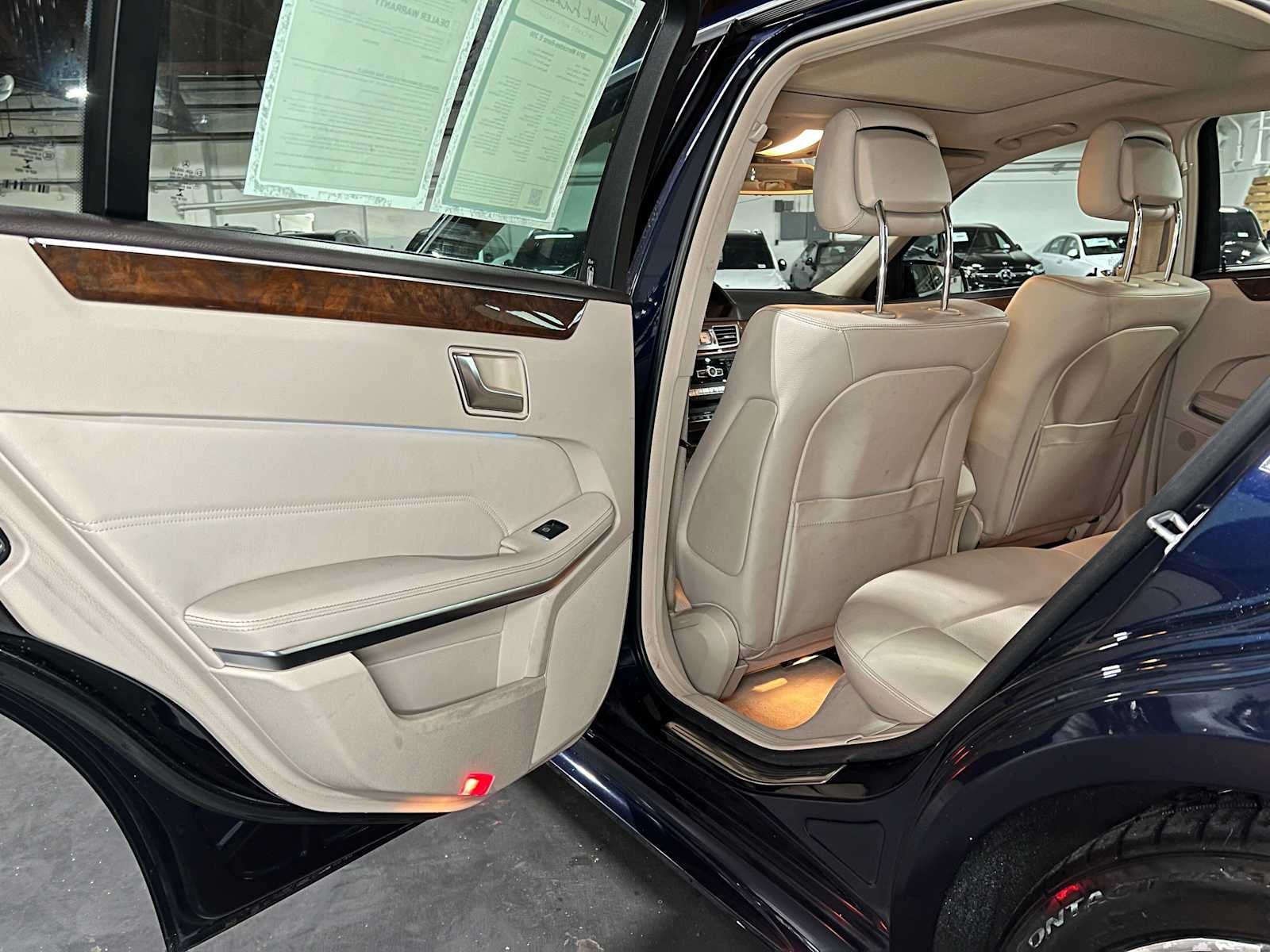 2014 Mercedes-Benz E 350 4dr Sdn 4MATIC®