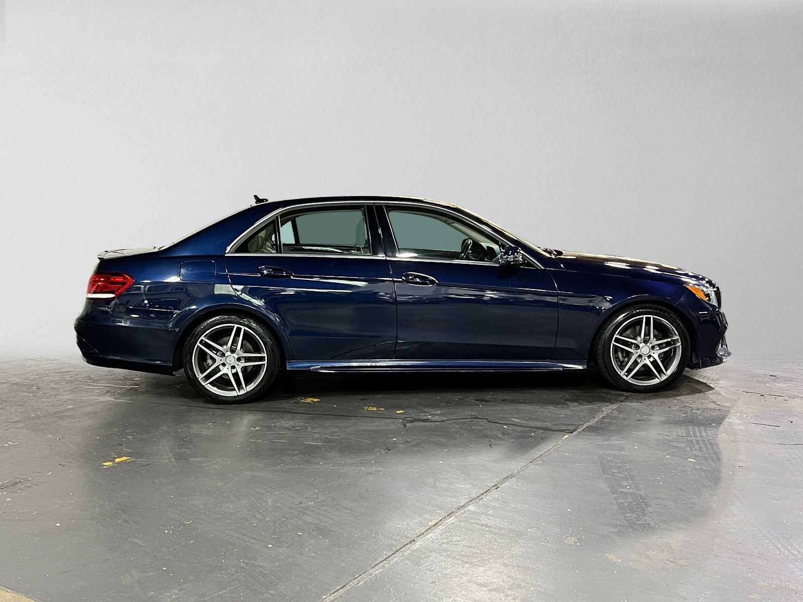 2014 Mercedes-Benz E 350 4dr Sdn 4MATIC®