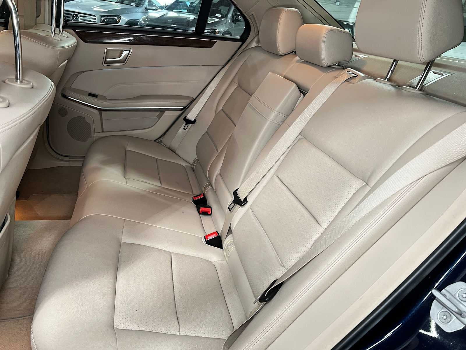 2014 Mercedes-Benz E 350 4dr Sdn 4MATIC®