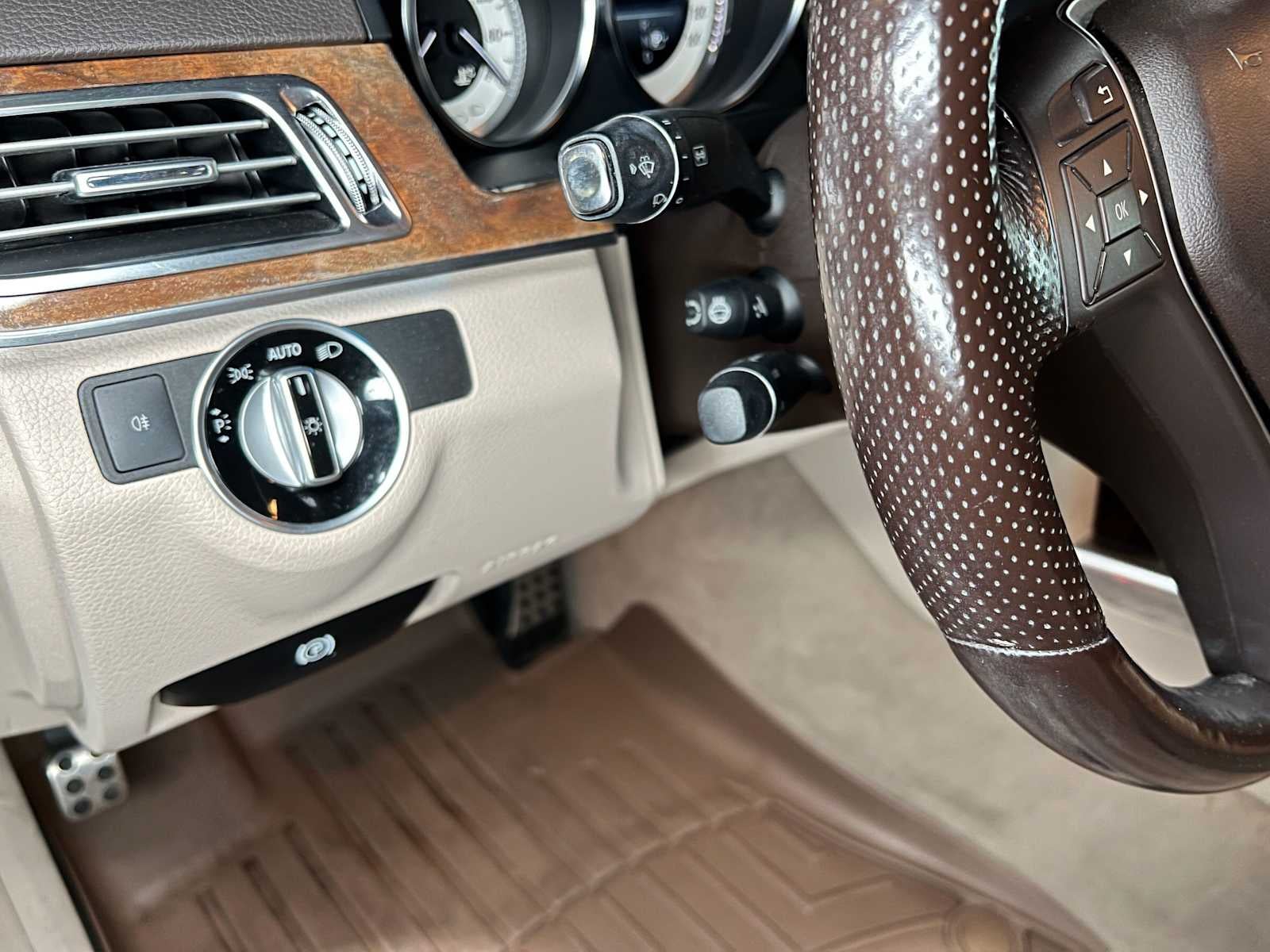 2014 Mercedes-Benz E 350 4dr Sdn 4MATIC®