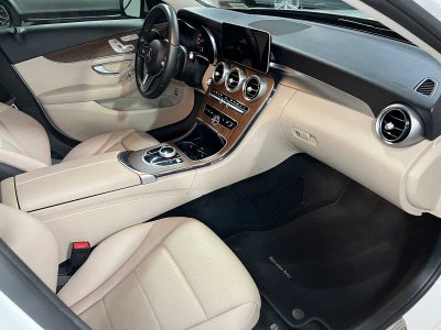 2019 Mercedes-Benz C 300 Sedan