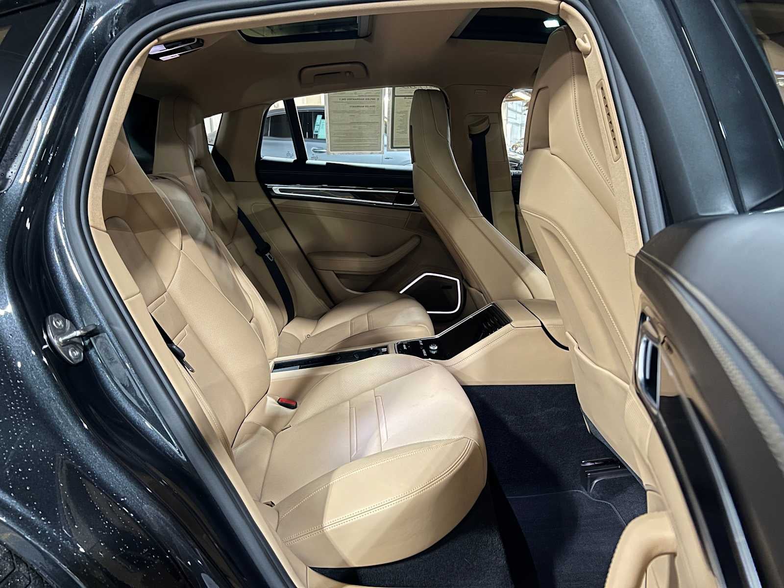 2018 Porsche Panamera 4S