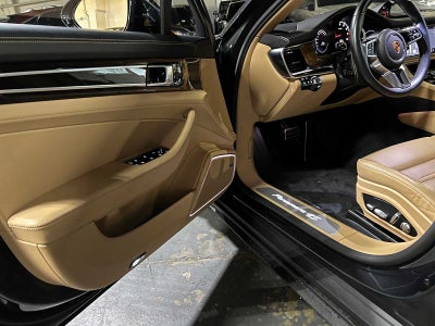 2018 Porsche Panamera 4S