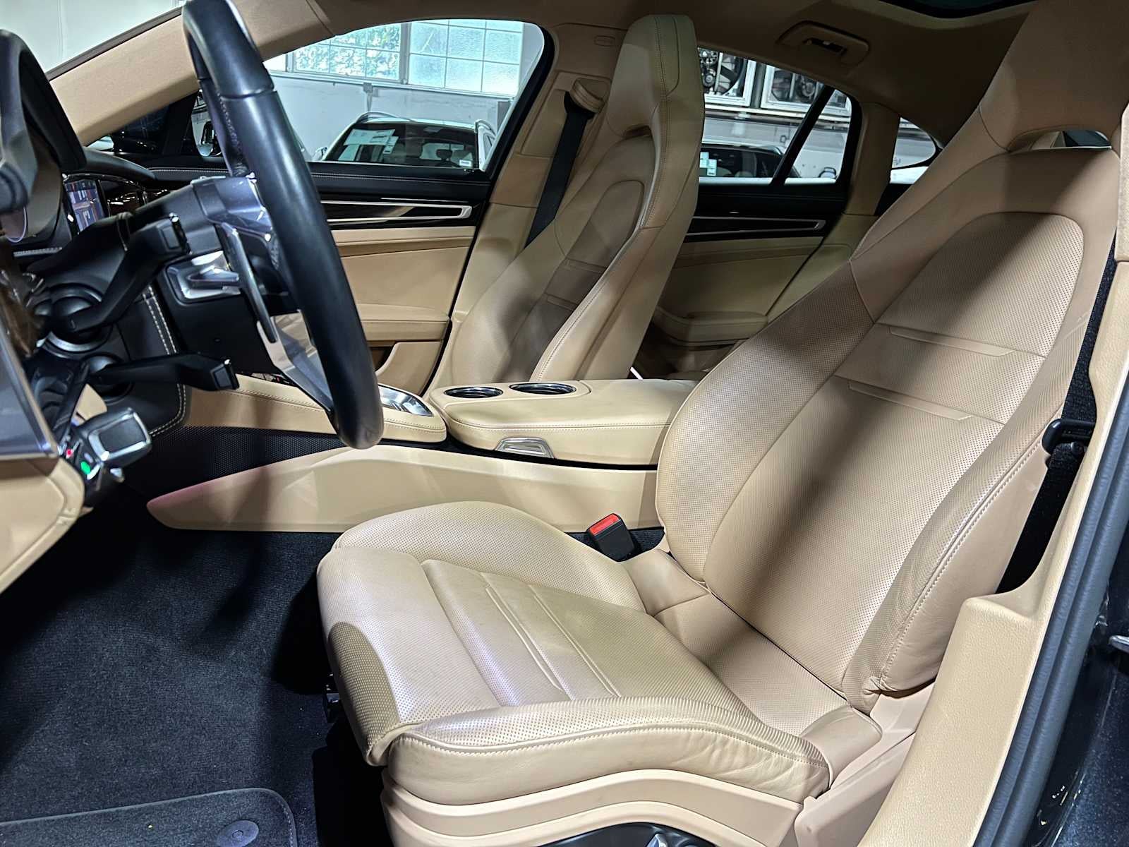 2018 Porsche Panamera 4S