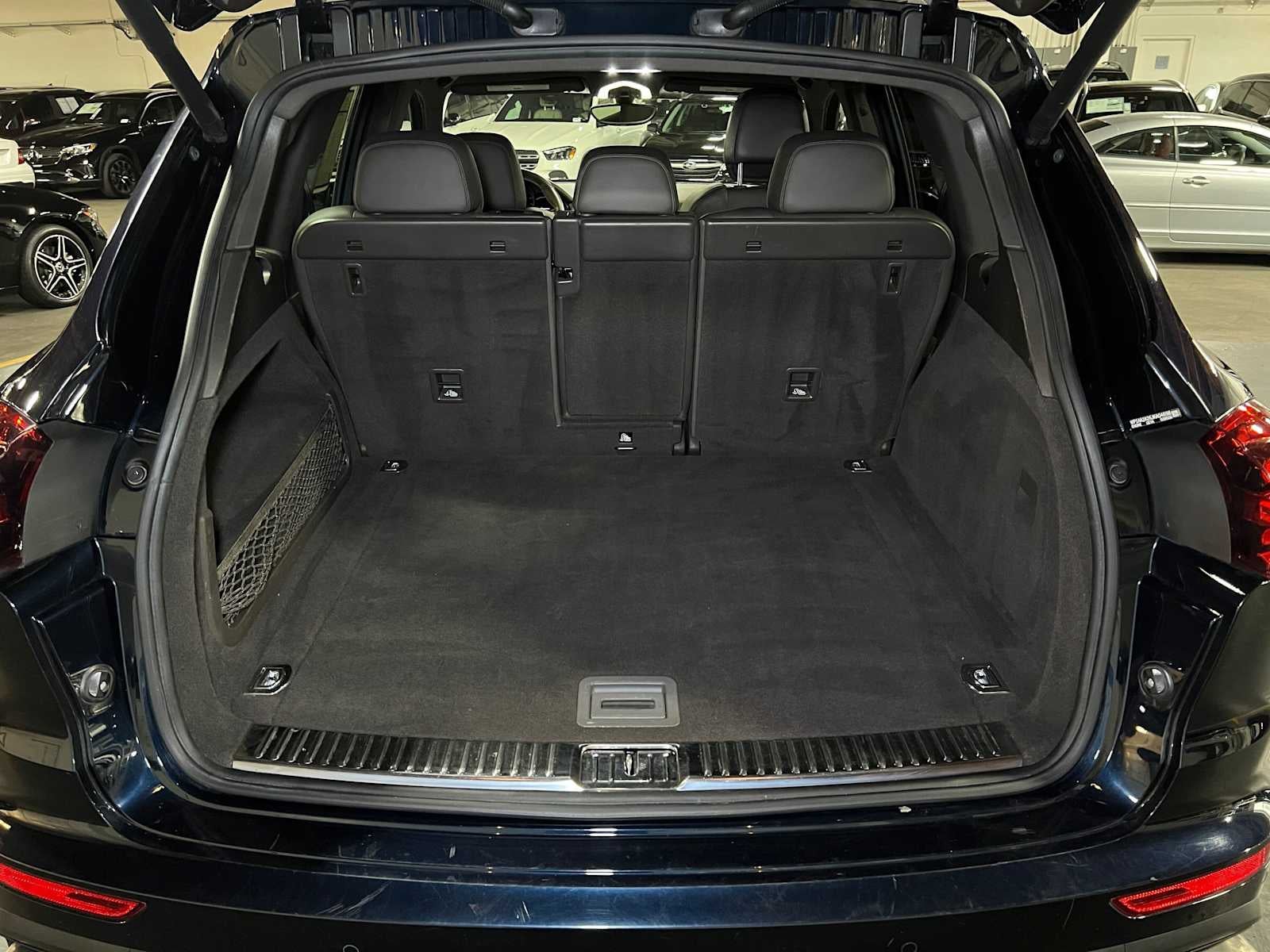 2018 Porsche Cayenne Platinum Edition