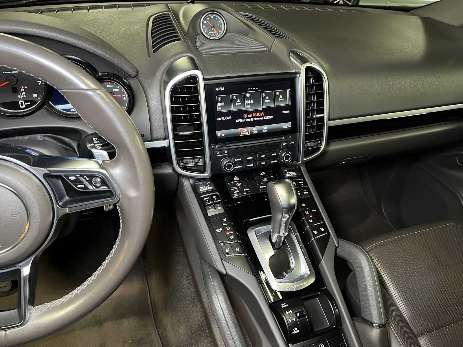 2018 Porsche Cayenne Platinum Edition