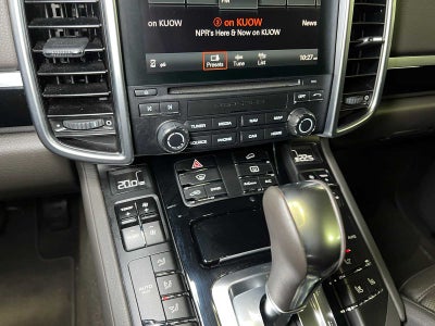 2018 Porsche Cayenne Platinum Edition