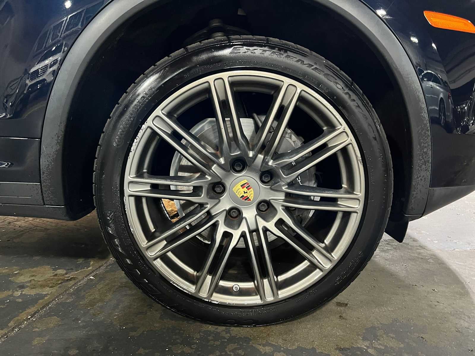 2018 Porsche Cayenne Platinum Edition