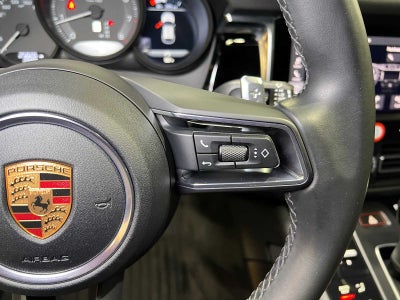 2022 Porsche Macan AWD