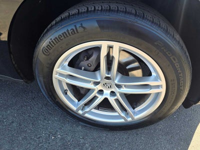 2024 Porsche Macan AWD