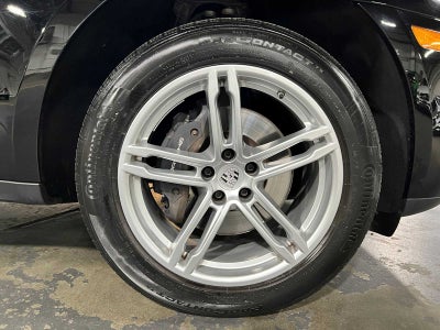 2024 Porsche Macan AWD