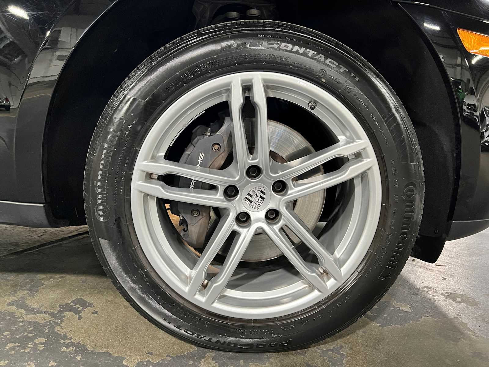 2024 Porsche Macan AWD