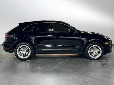 2024 Porsche Macan AWD