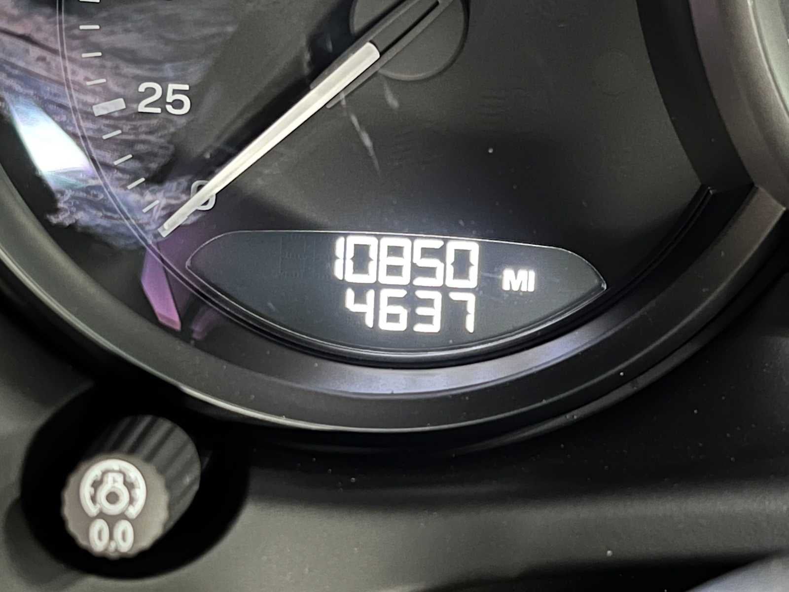 2025 Porsche Macan AWD