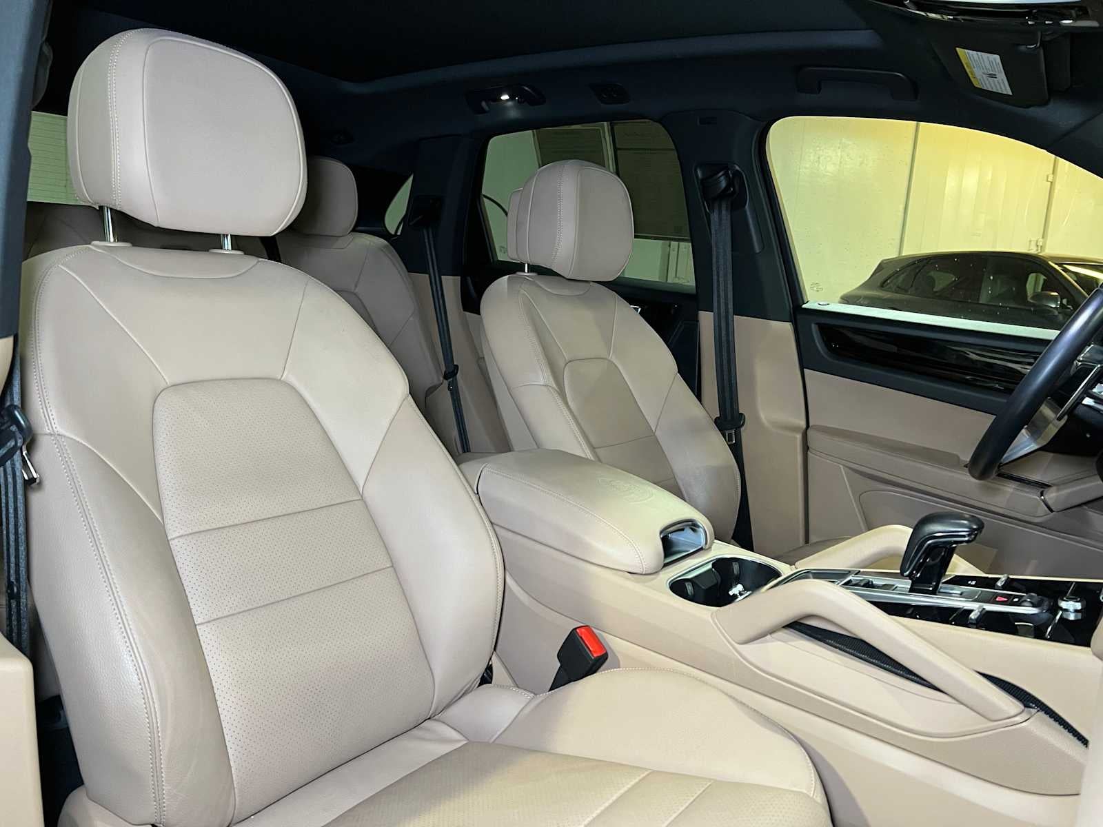 2023 Porsche Cayenne AWD