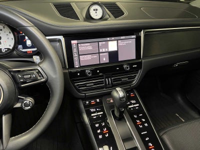 2024 Porsche Macan GTS
