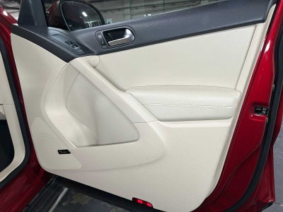 2014 Volkswagen Tiguan SE