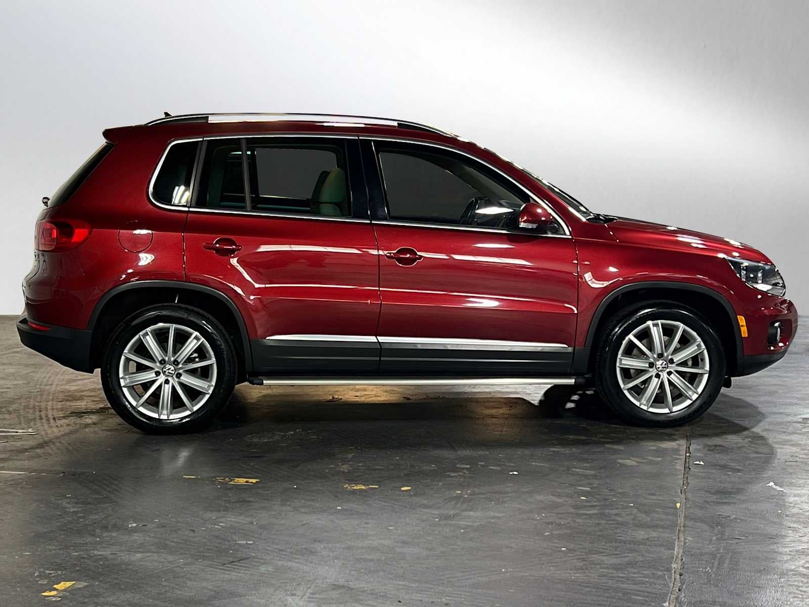 2014 Volkswagen Tiguan SE