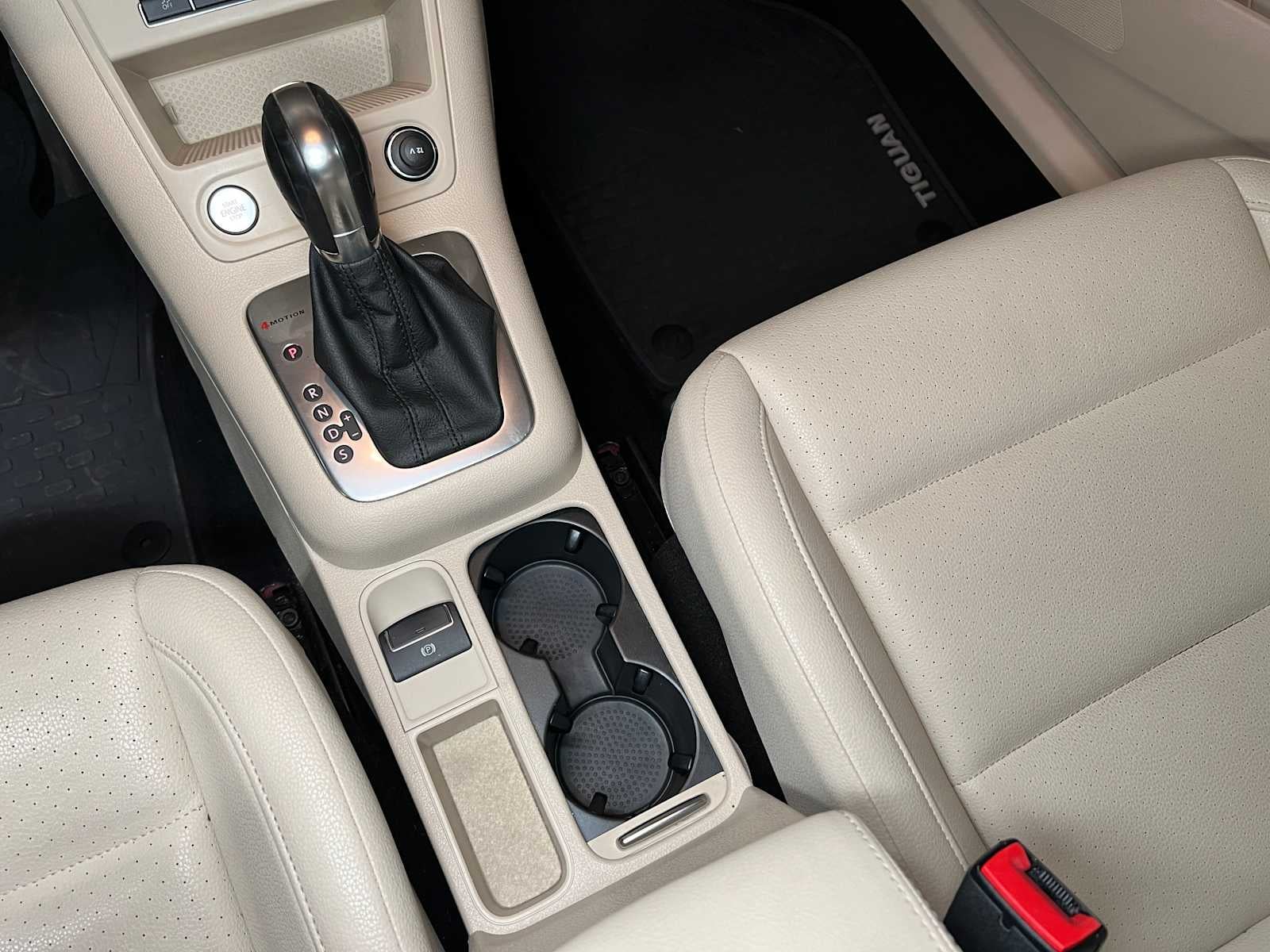 2014 Volkswagen Tiguan SE