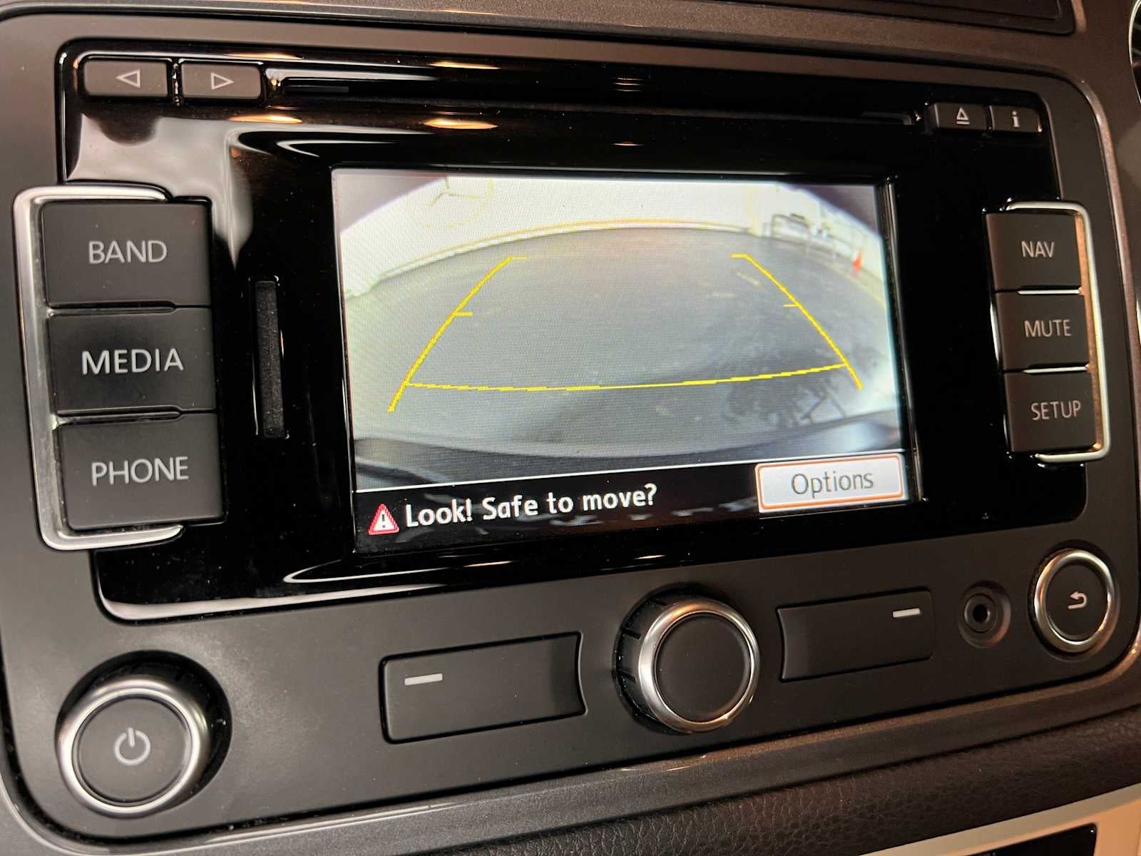 2014 Volkswagen Tiguan SE