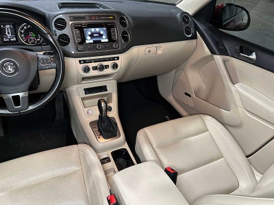 2014 Volkswagen Tiguan SE
