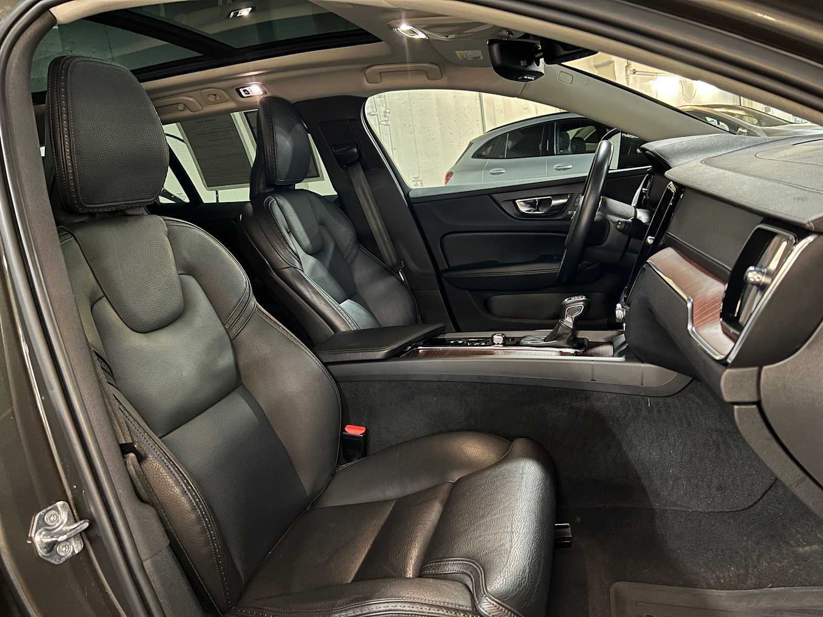 2020 Volvo V60 Cross Country T5 AWD