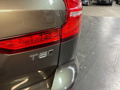 2020 Volvo V60 Cross Country T5 AWD