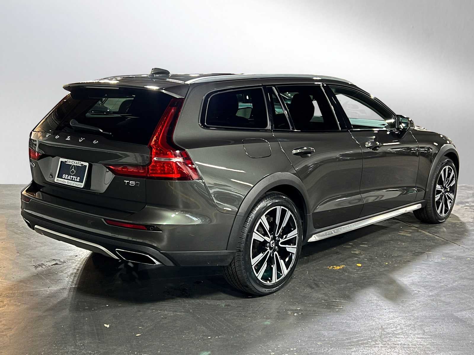 2020 Volvo V60 Cross Country T5 AWD