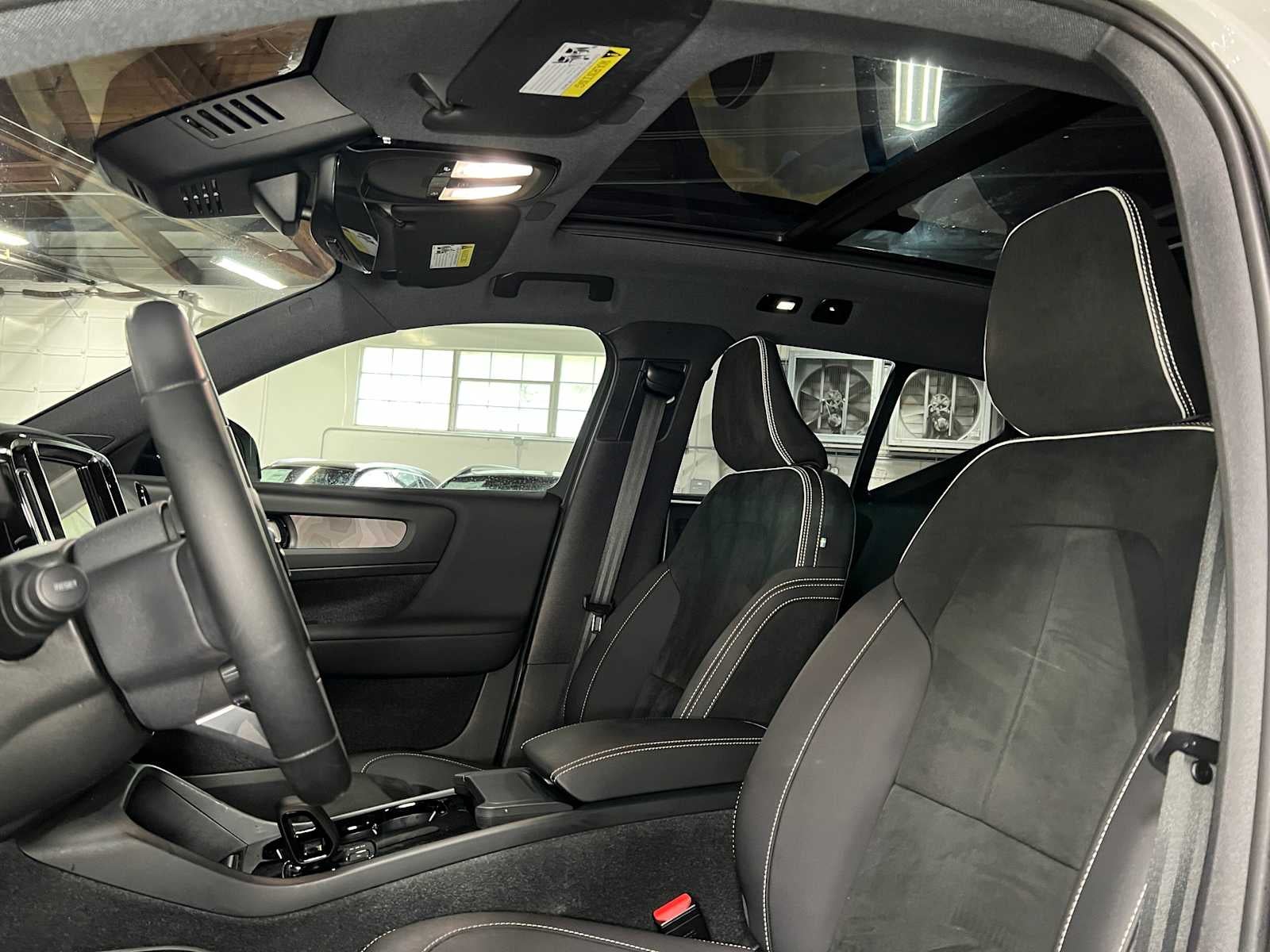 2023 Volvo XC40 Recharge Pure Electric Plus