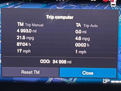 2023 Volvo XC60 Ultimate Dark Theme