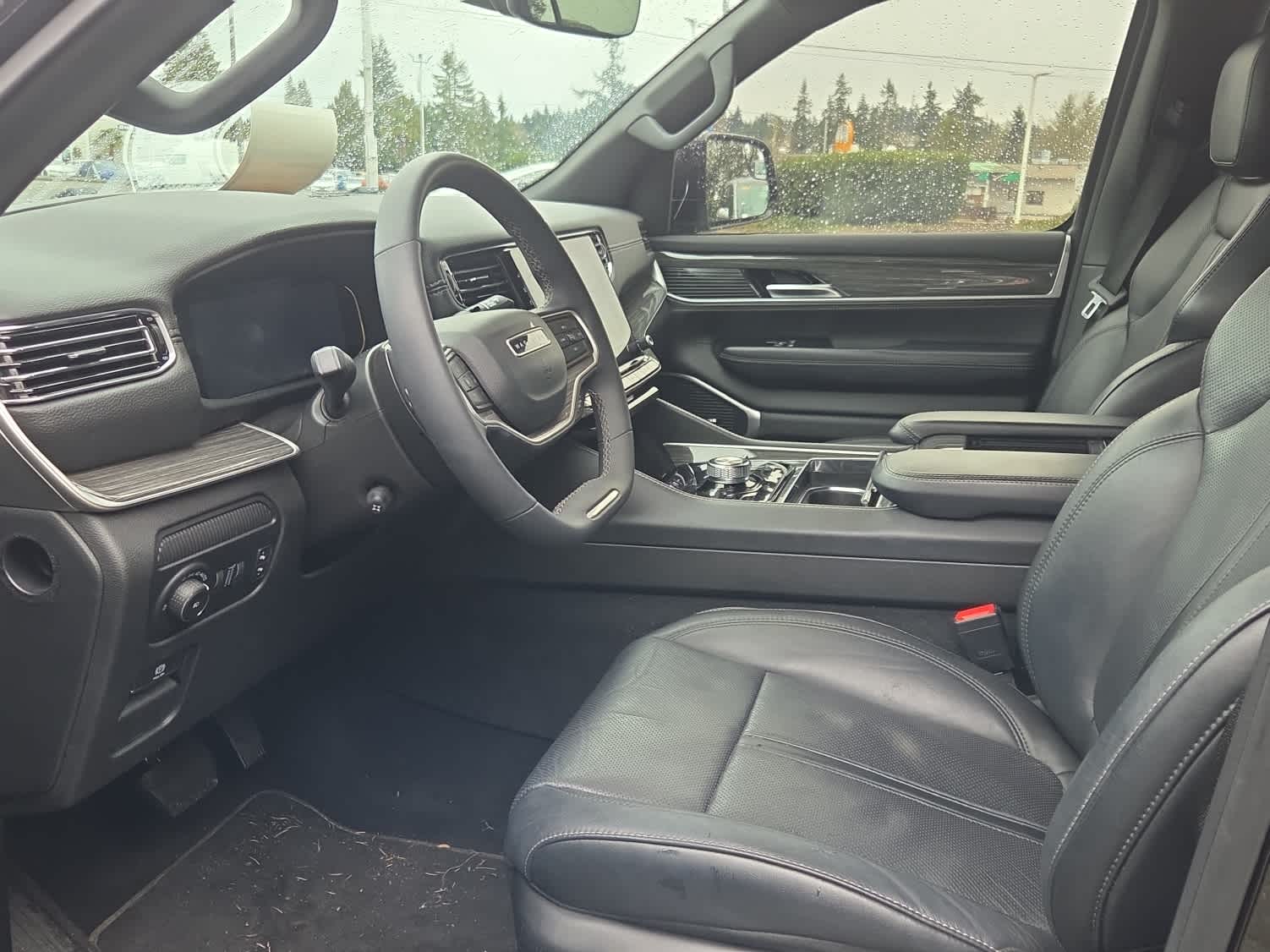 2022 Jeep Wagoneer Series III