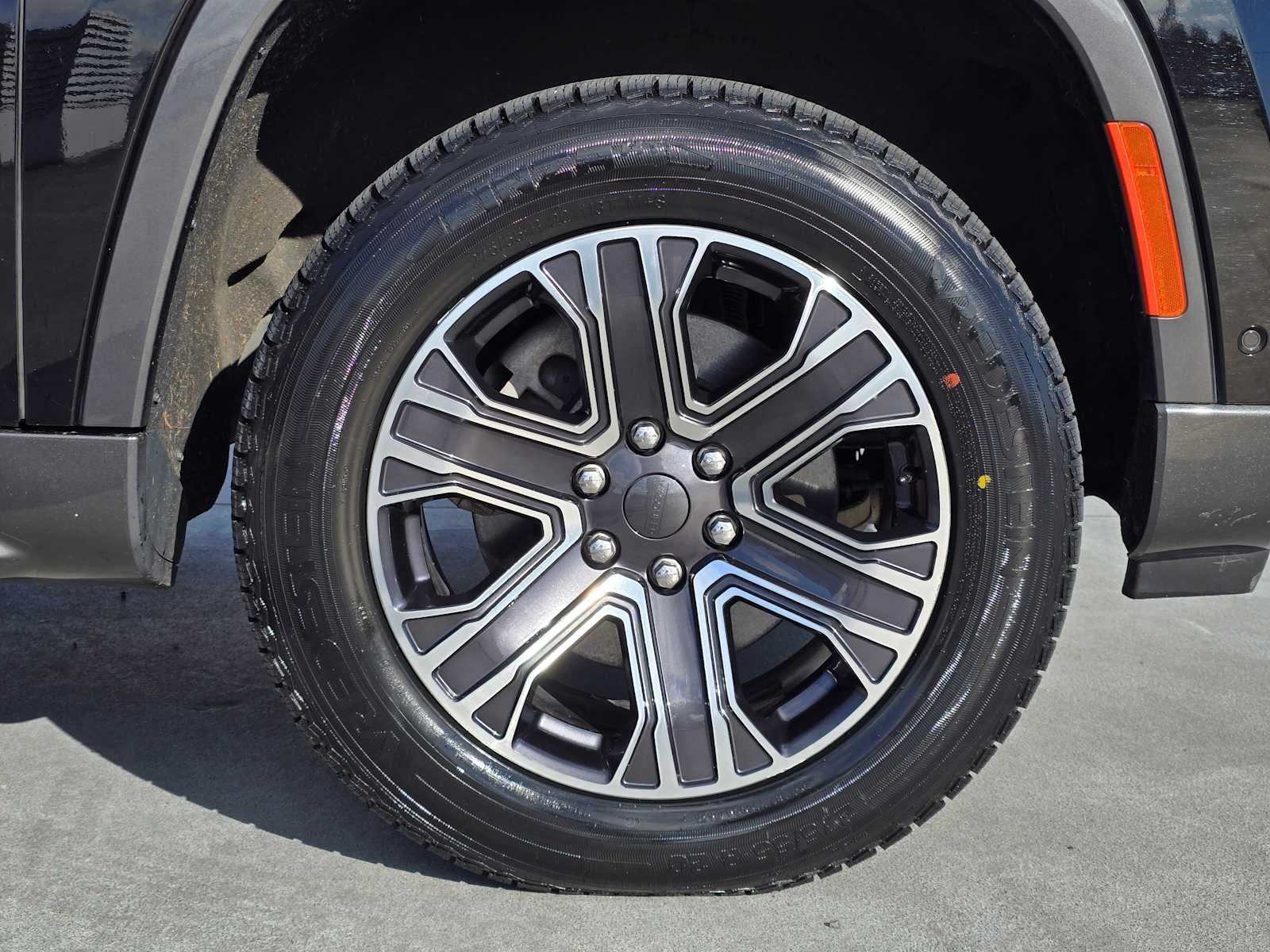 2022 Jeep Wagoneer Series III