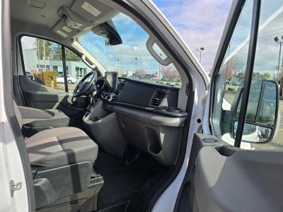 2024 Ford Transit Passenger Wagon XLT