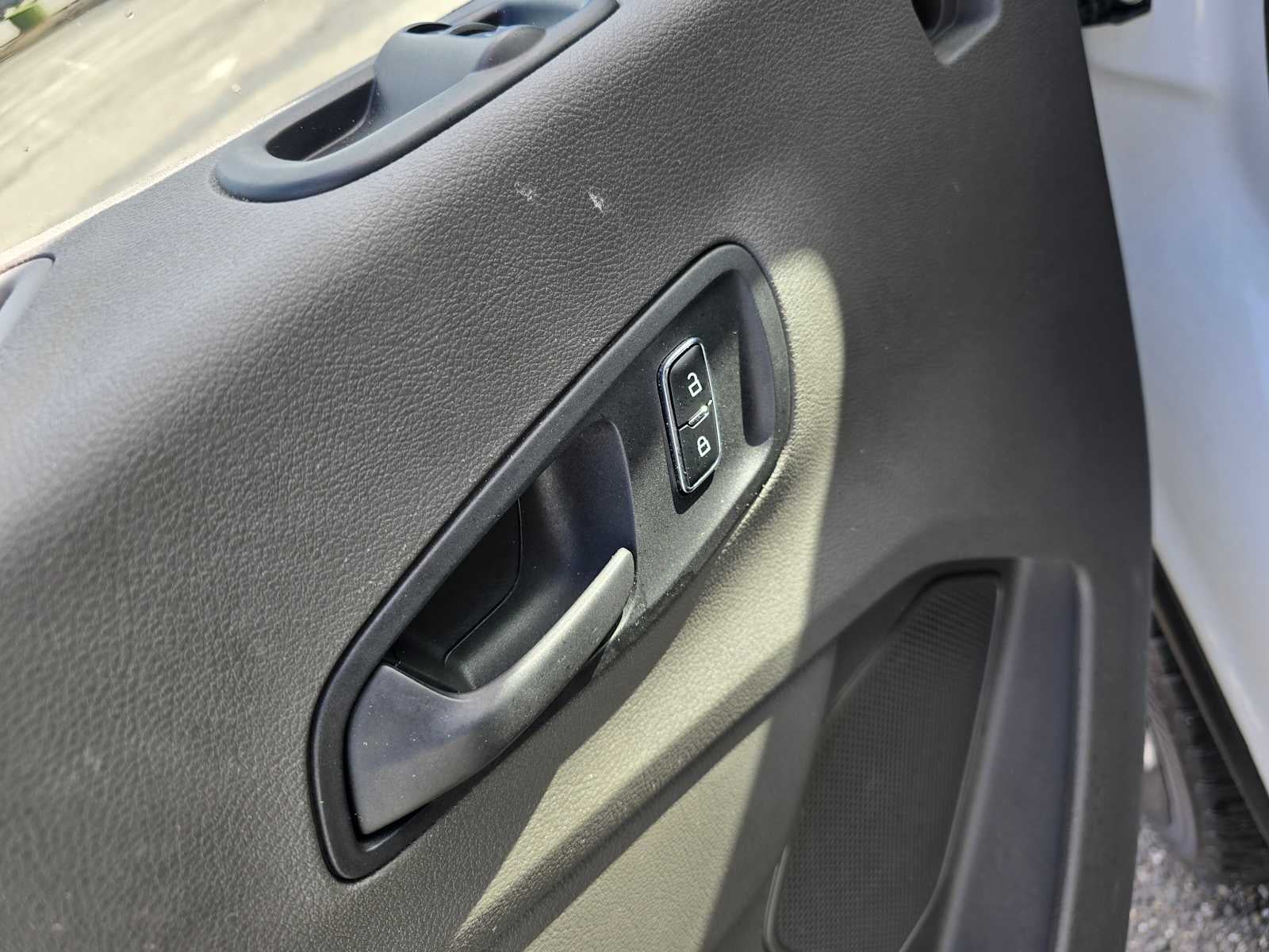 2024 Ford Transit Passenger Wagon XLT