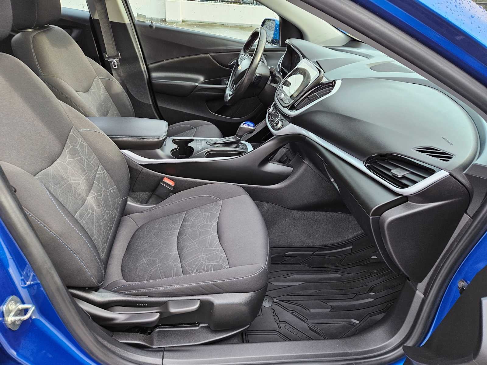 2018 Chevrolet Volt LT