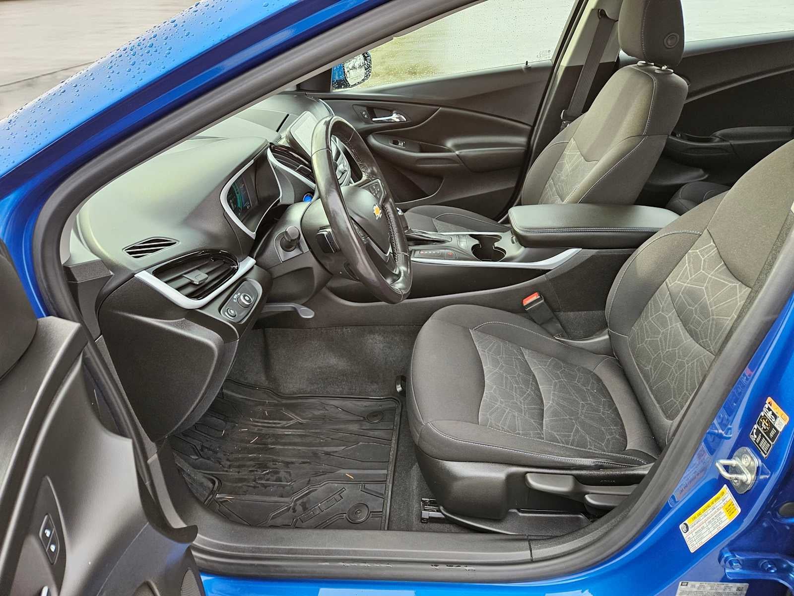 2018 Chevrolet Volt LT