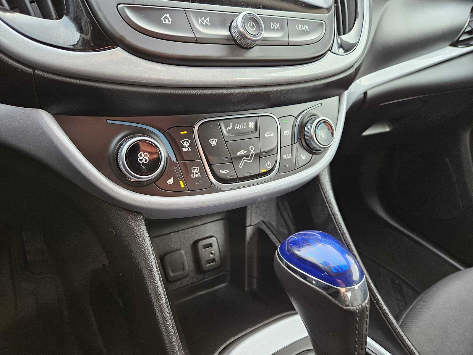 2018 Chevrolet Volt LT