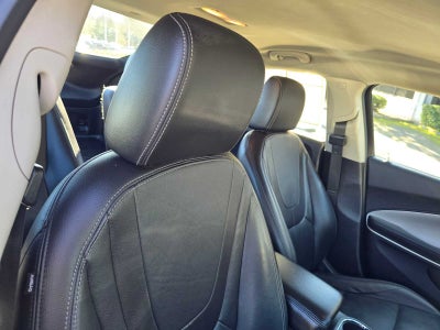 2013 Chevrolet Volt Base