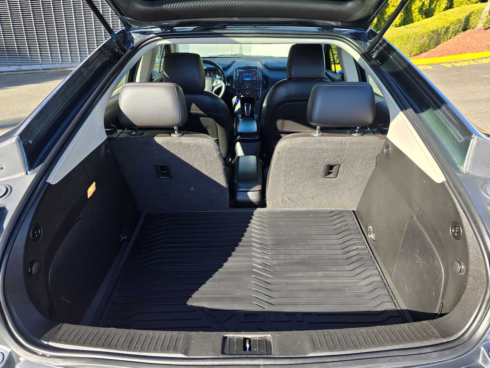 2013 Chevrolet Volt Base