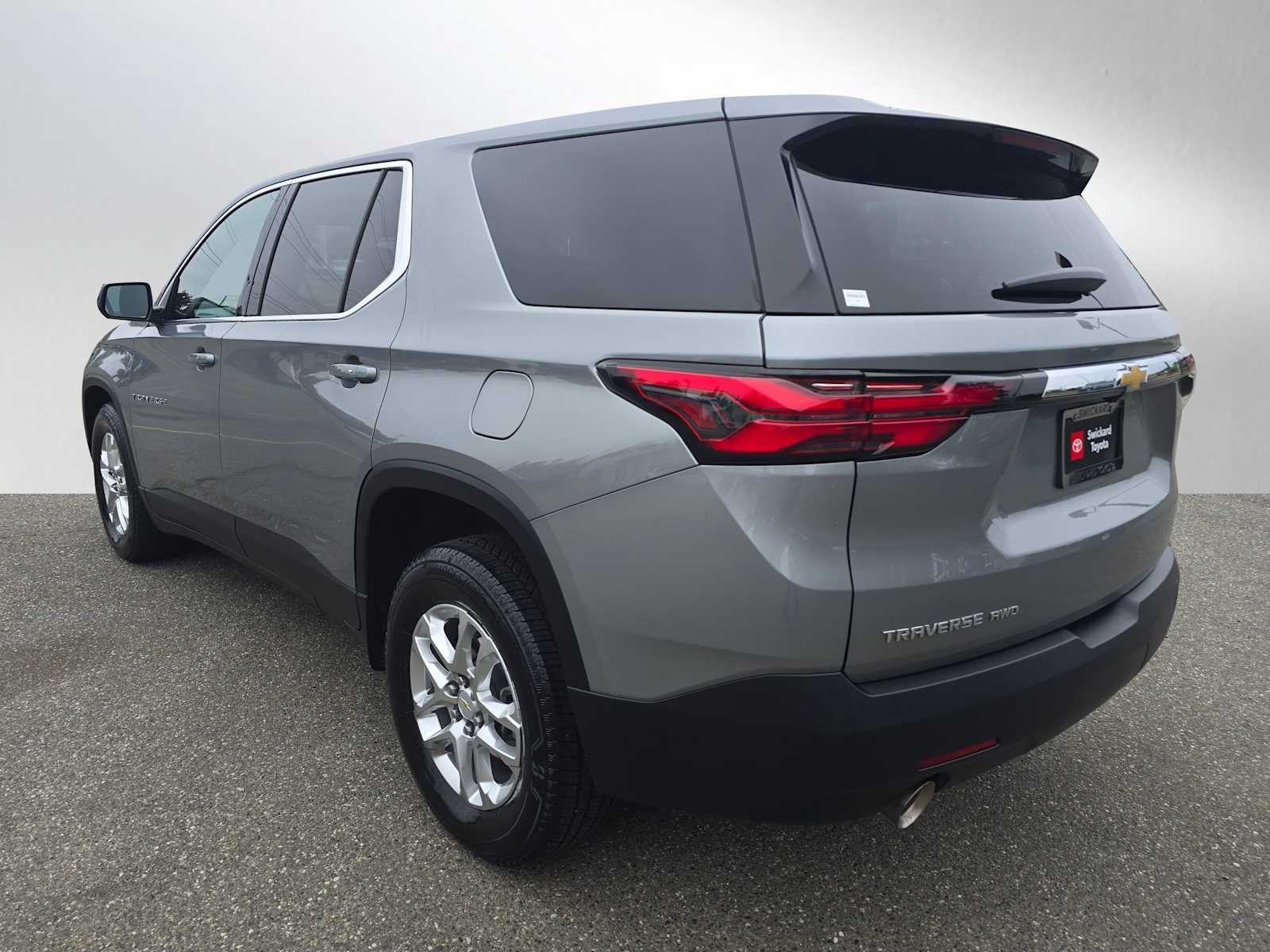 2023 Chevrolet Traverse LS