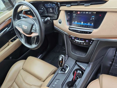 2017 Cadillac XT5 Platinum AWD