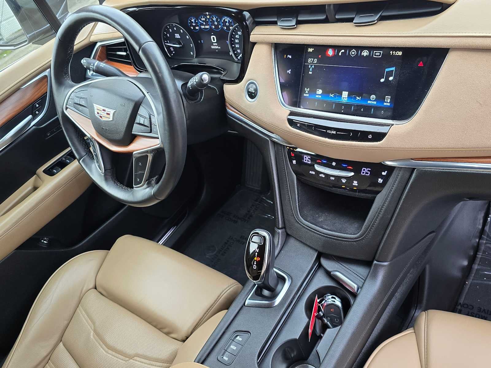 2017 Cadillac XT5 Platinum AWD